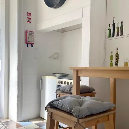 2 Bedroom In Apartment *
